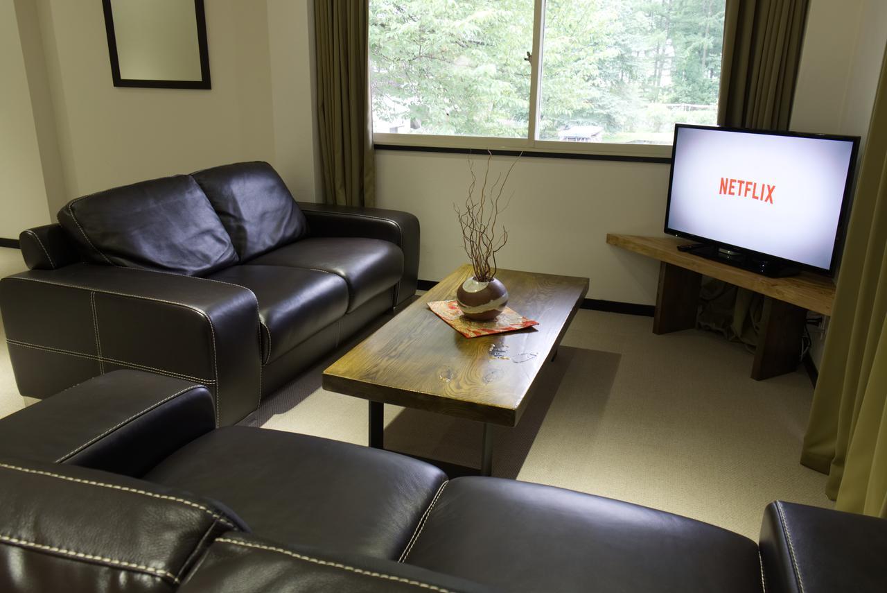 Ski-In, Ski-Out Iwatake Apartments Hakuba Ngoại thất bức ảnh