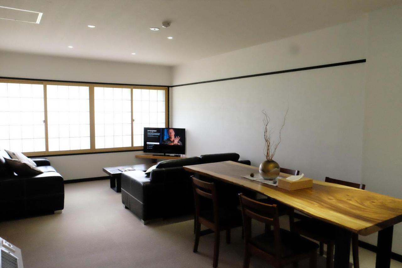 Ski-In, Ski-Out Iwatake Apartments Hakuba Ngoại thất bức ảnh